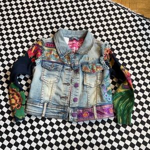 Deigual jean jacket with fabric sleeves in size 3/4